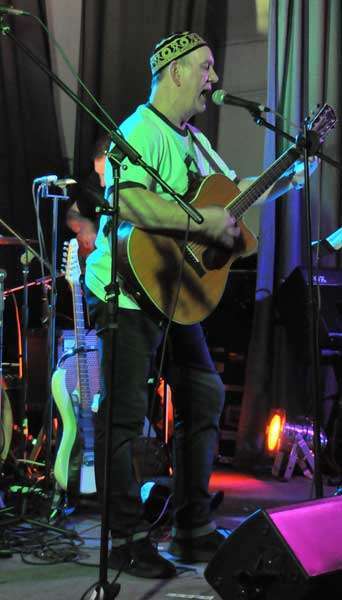 ZiPP performing on stage